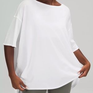 lululemon Back in Action Short Sleeve NWT